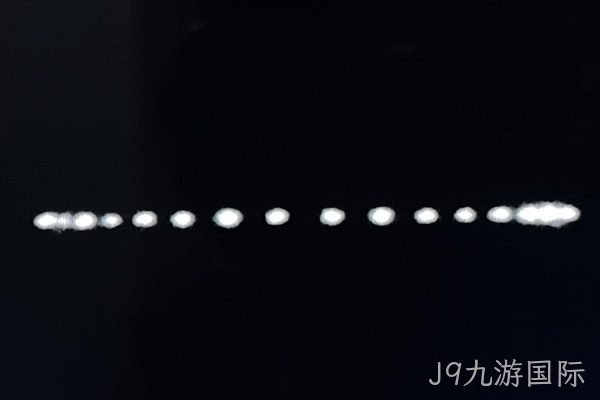 超低旁瓣电平的抑制技术