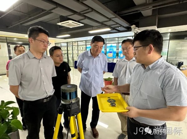 国内知名激光雷达公司已订购J9九游国际公司数万颗2D OPA硅光芯片!